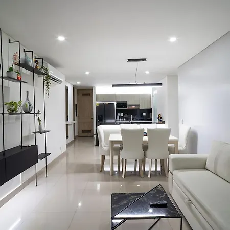 Luxury-ocean View In Bocagrande Apartment