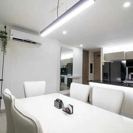 Luxury-ocean View In Bocagrande Apartment